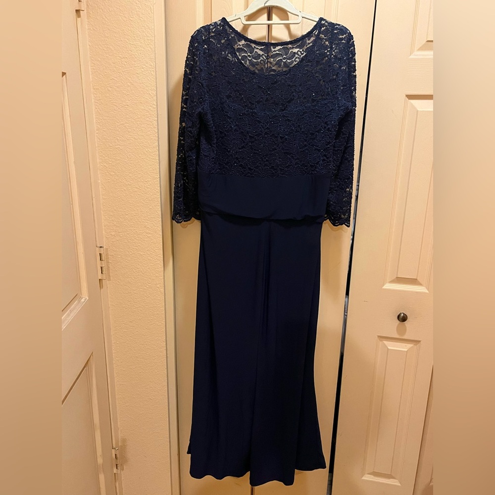 Marina evening formal dress. Cascade ruffle, lace sparkle bodice. Navy blue. 22 - Picture 10 of 16